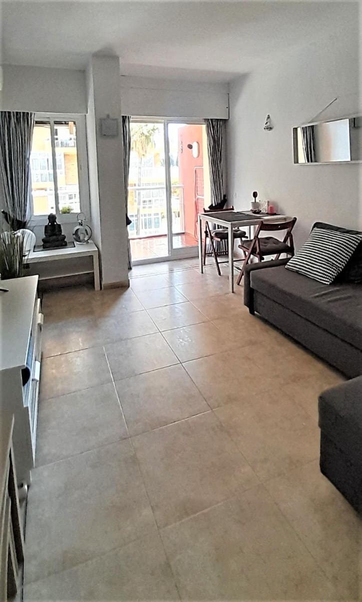 1 soverom Leilighet til salgs i Benalmadena med svømmebasseng - € 210 000 (Ref: 9396104)