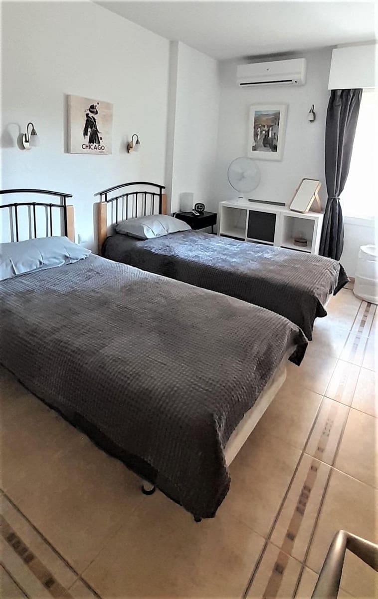 1 soverom Leilighet til salgs i Benalmadena med svømmebasseng - € 210 000 (Ref: 9396104)