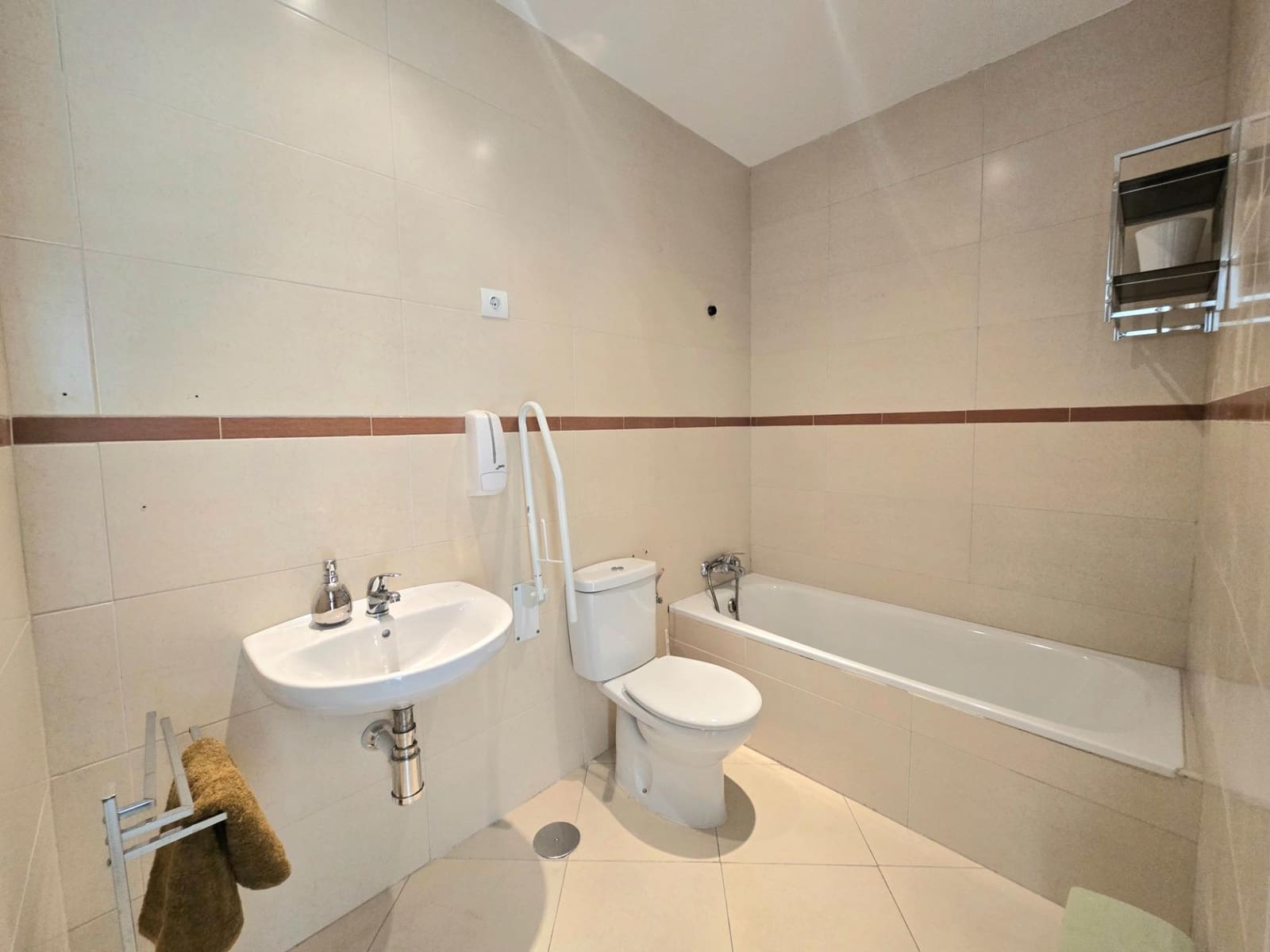 2 sypialnia Mieszkanie na sprzedaż w Miasto Malaga z garażem - 299 000 € (Ref: 9398592)