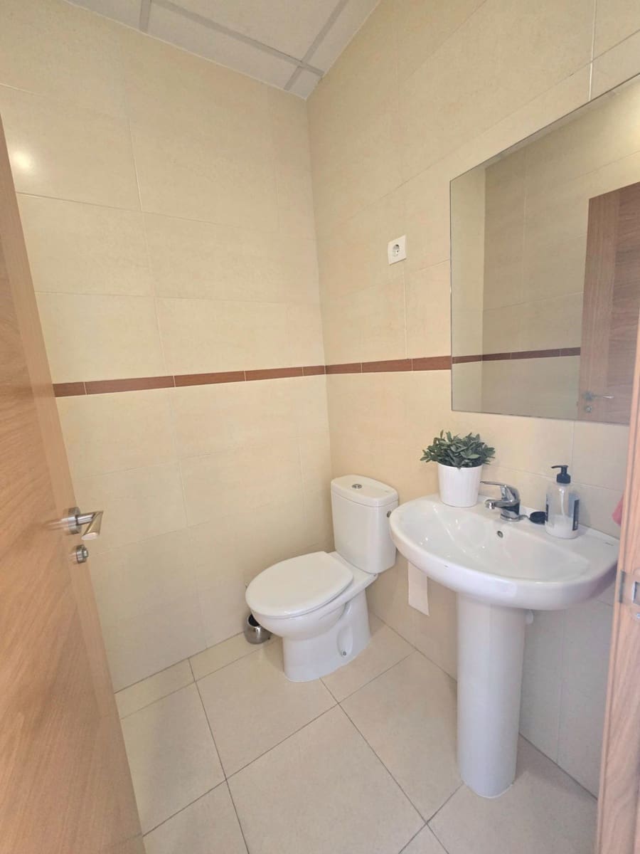 2 sypialnia Mieszkanie na sprzedaż w Miasto Malaga z garażem - 299 000 € (Ref: 9398592)