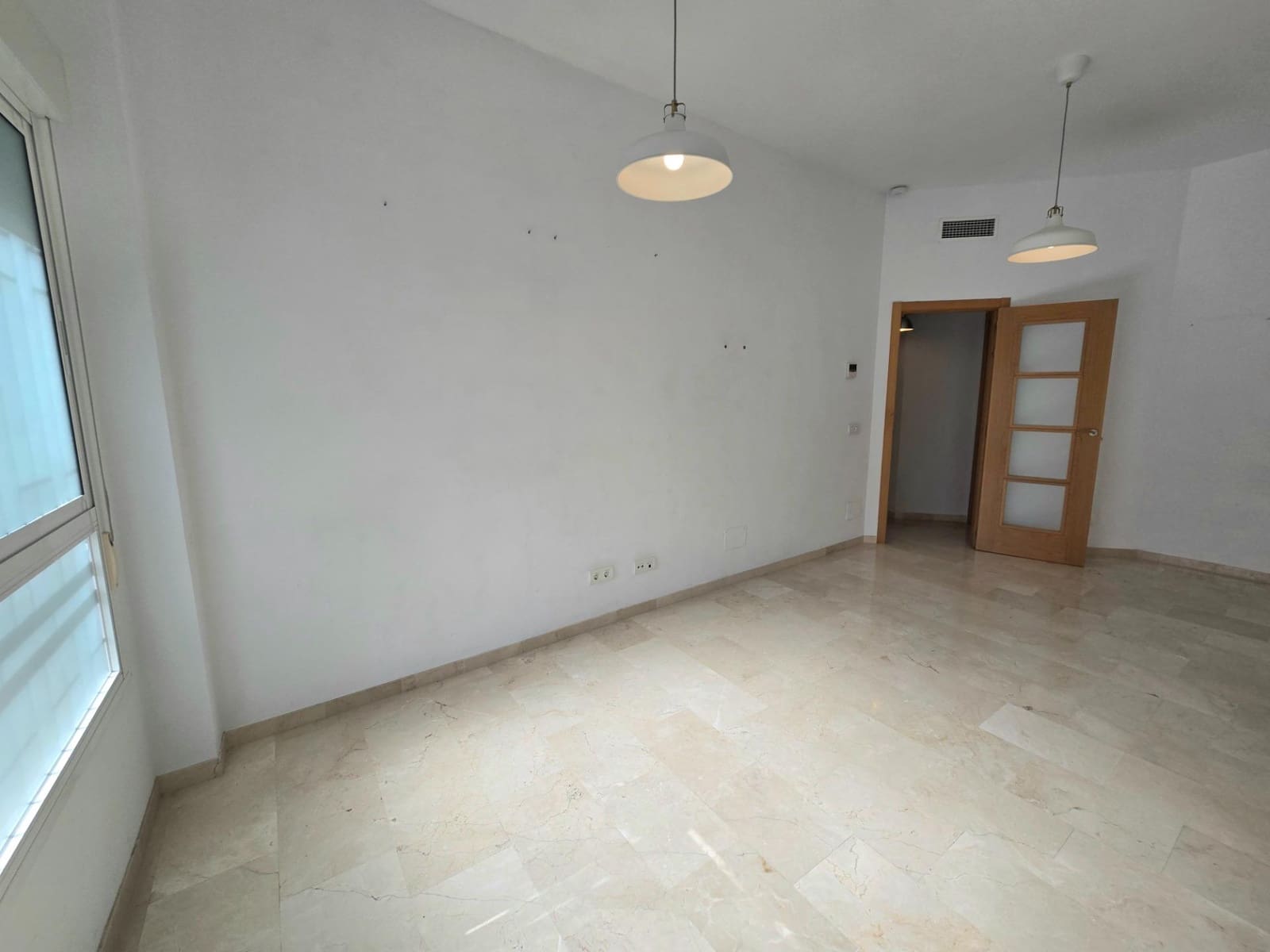 2 sypialnia Mieszkanie na sprzedaż w Miasto Malaga z garażem - 299 000 € (Ref: 9398592)