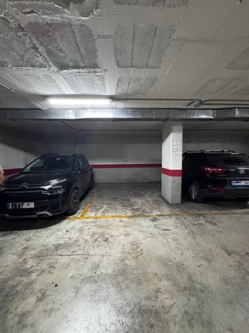 Garage til salg i Málaga by - € 55.000 (Ref: 9440644)