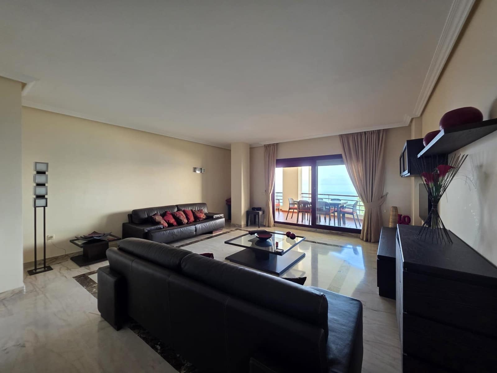 2 Zimmer Wohnung zu verkaufen in Torrequebrada mit Pool Garage - 545.000 € (Ref: 9456367)