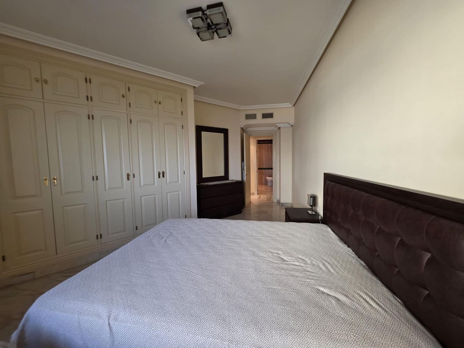 2 Zimmer Wohnung zu verkaufen in Torrequebrada mit Pool Garage - 545.000 € (Ref: 9456367)