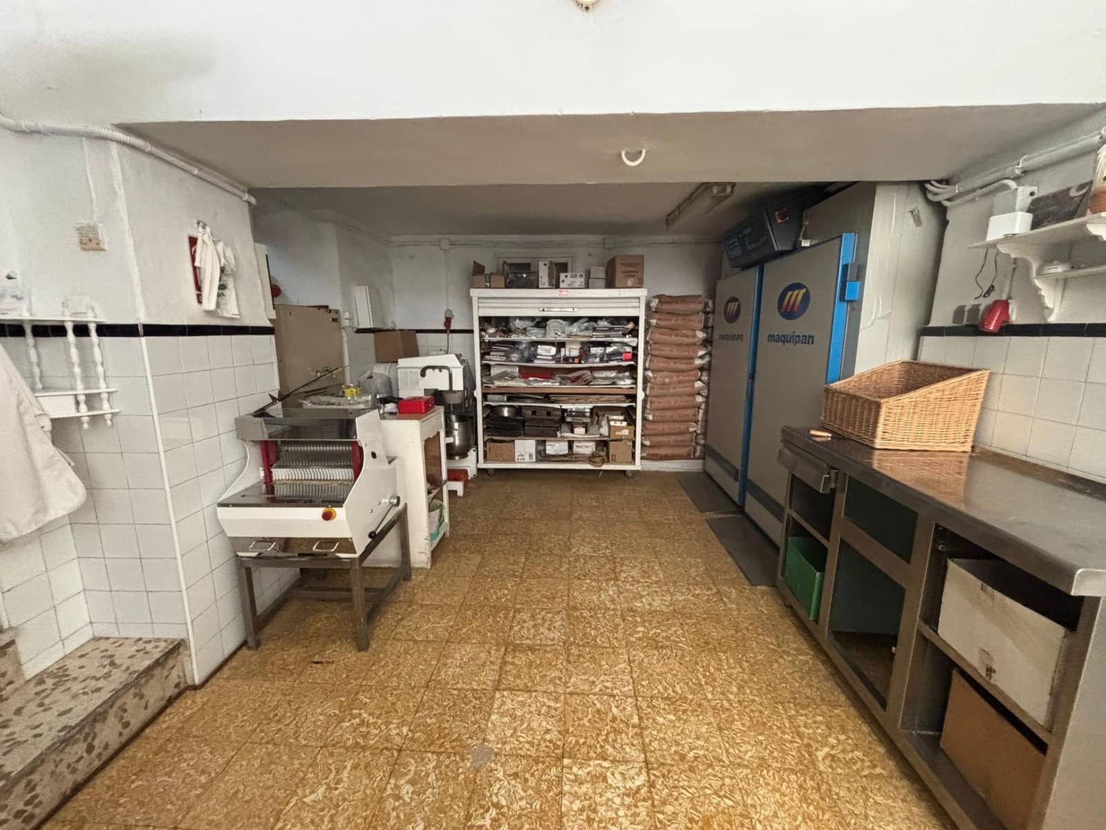 2 sypialnia Biznes na sprzedaż w Setenil de las Bodegas - 480 000 € (Ref: 9456369)