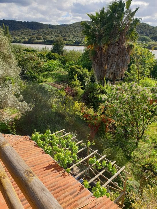 2 soveværelse Finca/Landehus til salg i Sanlucar de Guadiana med swimmingpool garage - € 180.000 (Ref: 9227846)