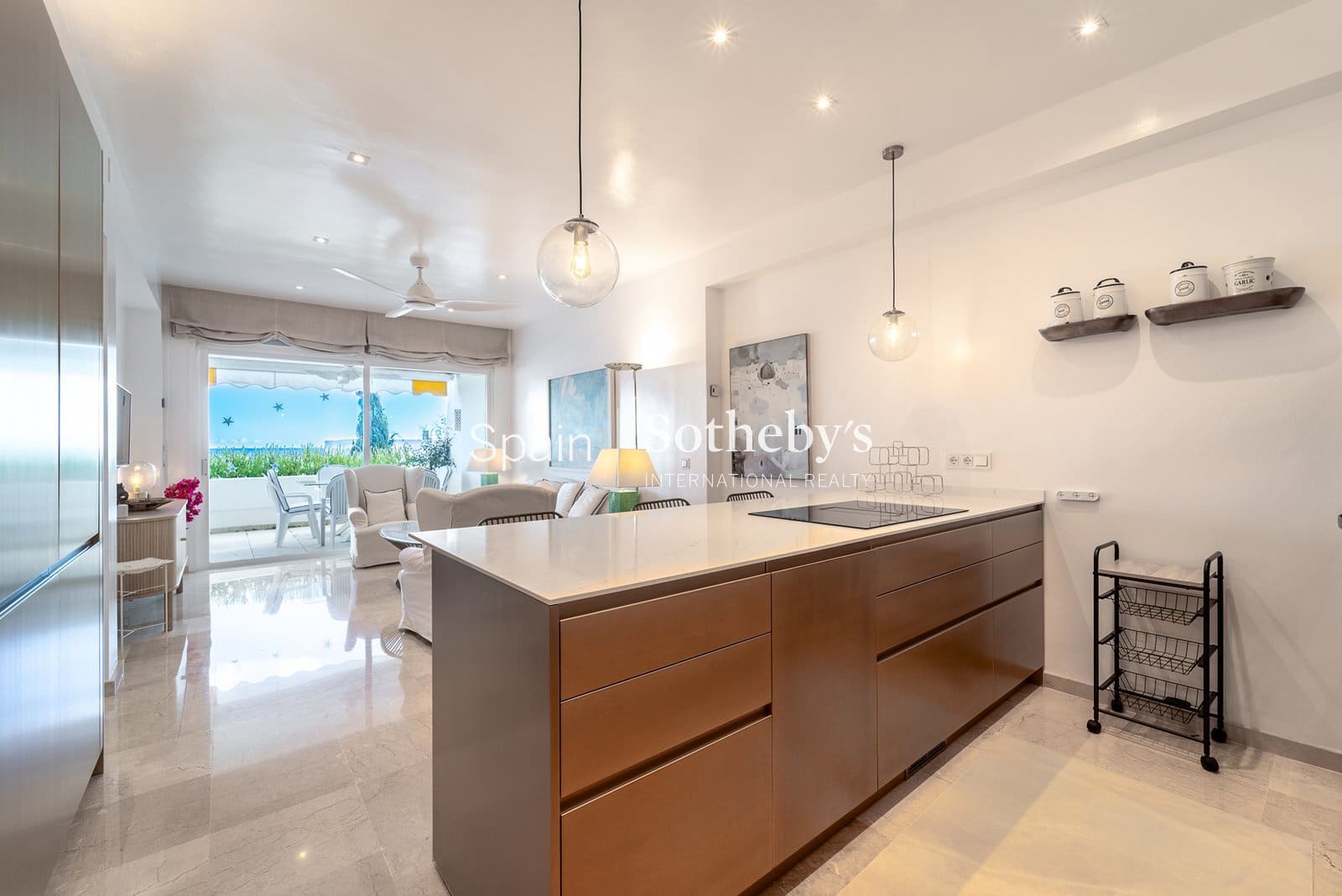 3 bedroom Flat for sale in Guadalmina with pool garage - € 1,495,000 (Ref: 9571728)