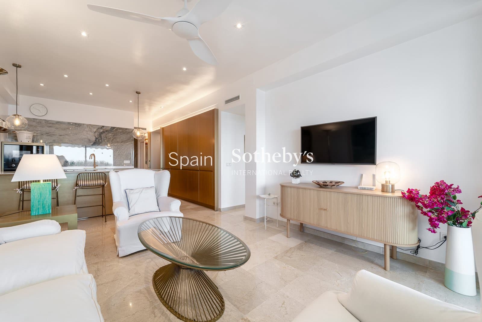 3 bedroom Flat for sale in Guadalmina with pool garage - € 1,495,000 (Ref: 9571728)