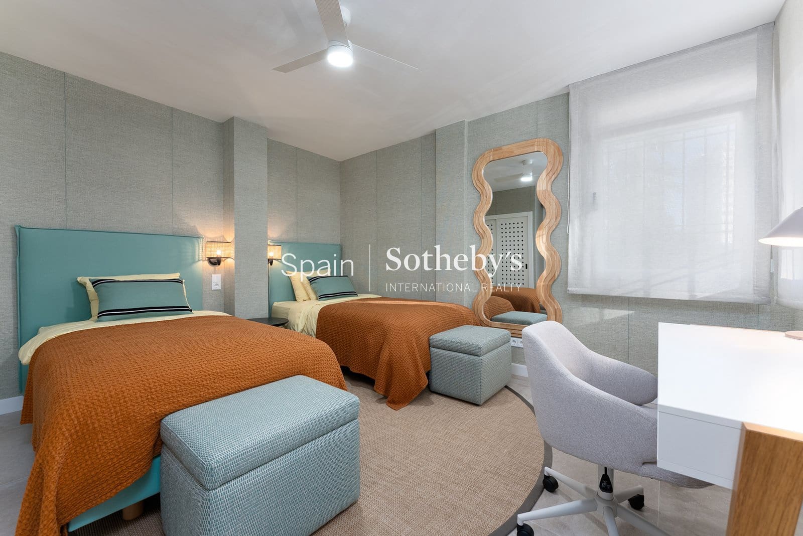 2 chambre Penthouse à vendre à Sitio de Calahonda avec piscine garage - 1 300 000 € (Ref: 9575369)