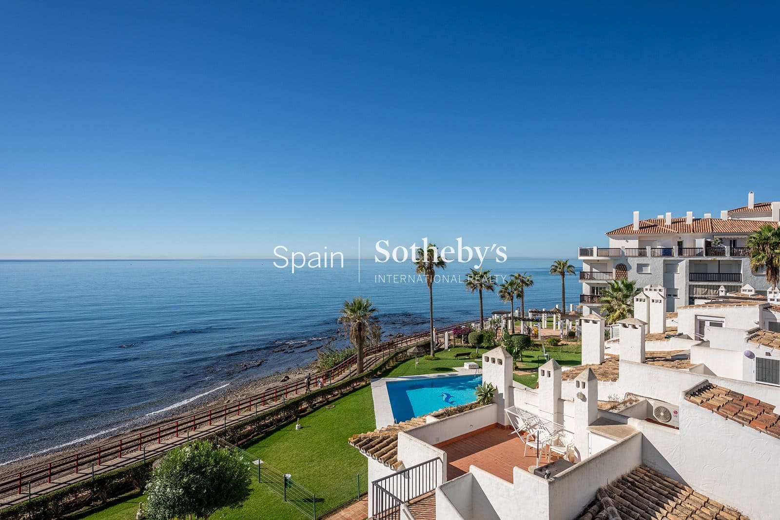 2 chambre Penthouse à vendre à Sitio de Calahonda avec piscine garage - 1 300 000 € (Ref: 9575369)