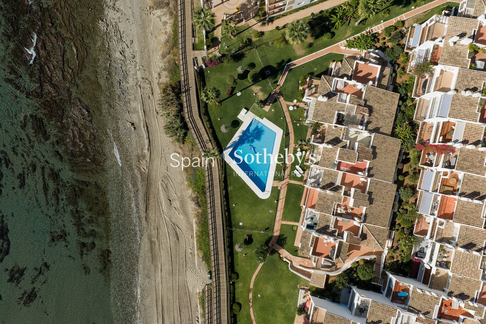 2 chambre Penthouse à vendre à Sitio de Calahonda avec piscine garage - 1 300 000 € (Ref: 9575369)