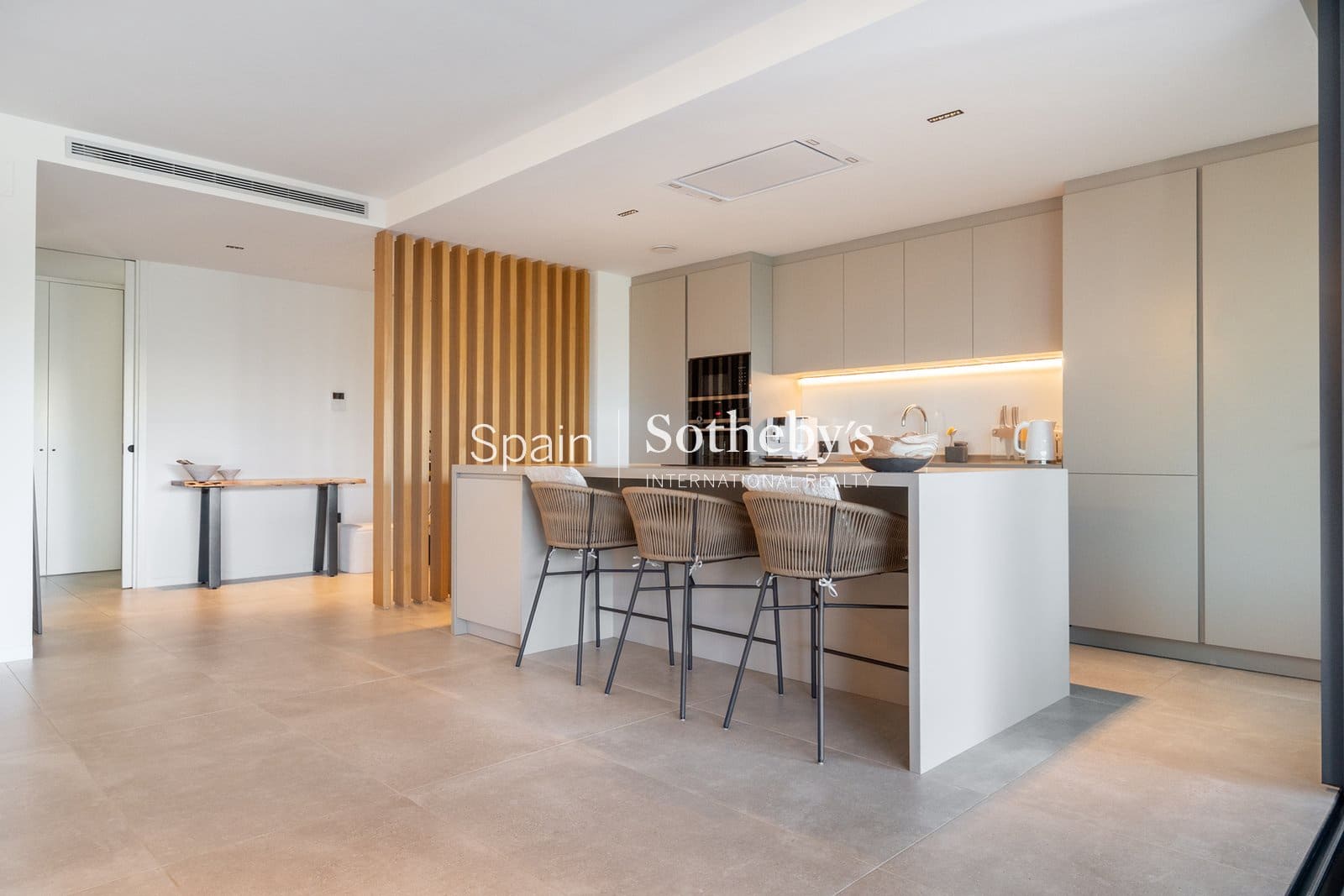 2 slaapkamer Flat te koop in Sotogrande met zwembad garage - € 900.000 (Ref: 9578210)