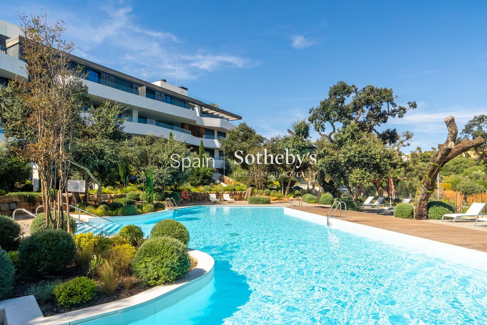 2 slaapkamer Flat te koop in Sotogrande met zwembad garage - € 900.000 (Ref: 9578210)