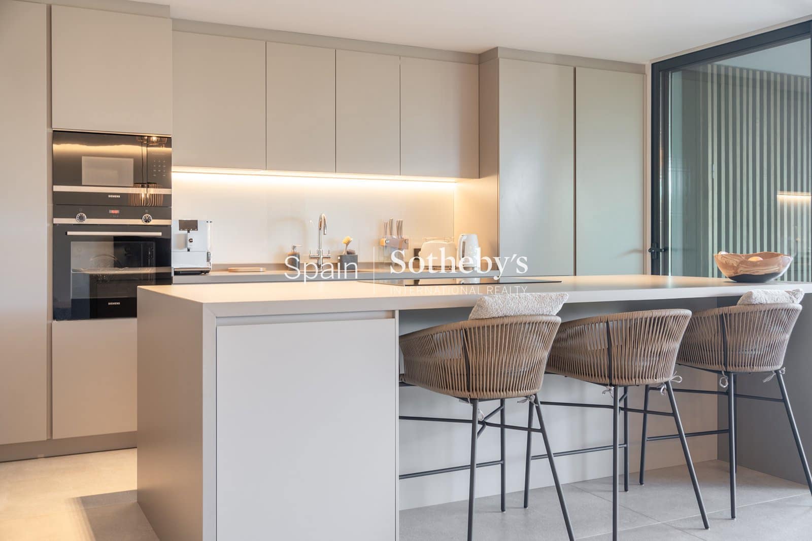 2 slaapkamer Flat te koop in Sotogrande met zwembad garage - € 900.000 (Ref: 9578210)