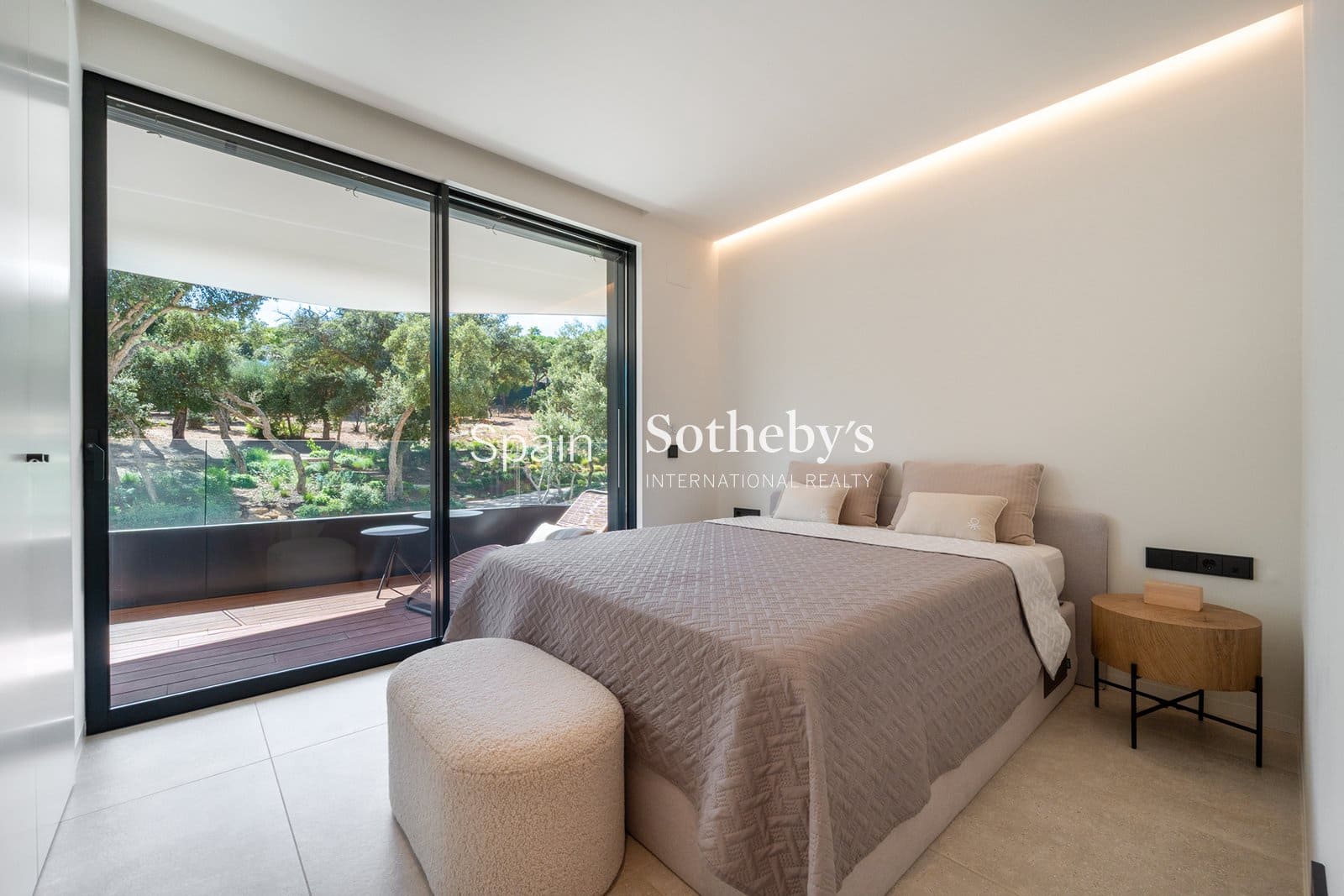2 slaapkamer Flat te koop in Sotogrande met zwembad garage - € 900.000 (Ref: 9578210)