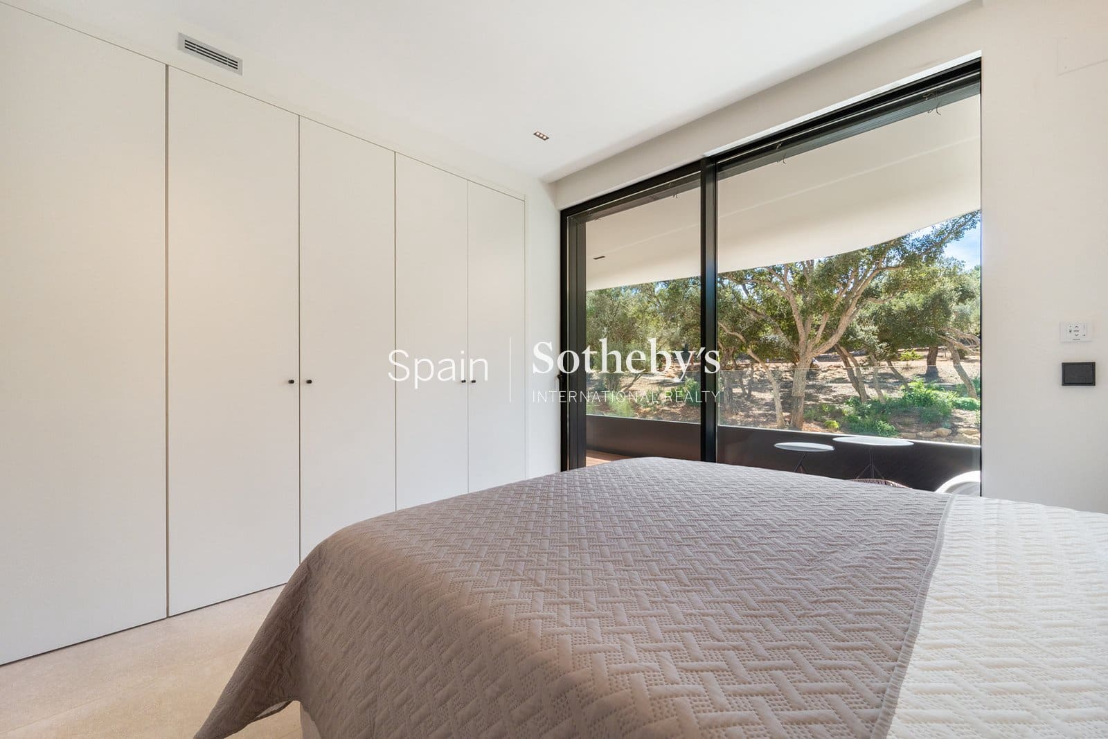 2 slaapkamer Flat te koop in Sotogrande met zwembad garage - € 900.000 (Ref: 9578210)