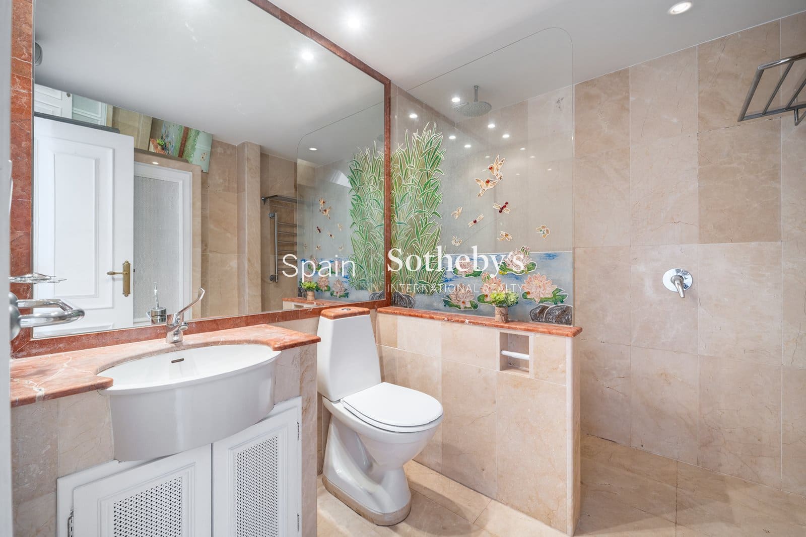 3 camera da letto Villetta Bifamiliare in vendita in Aloha Golf con piscina garage - 995.000 € (Rif: 9578211)