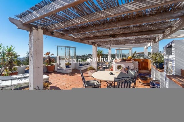 3 Zimmer Doppelhaus zu verkaufen in Aloha Golf, Marbella mit Pool Garage - 995.000 € (Ref: 9578211)