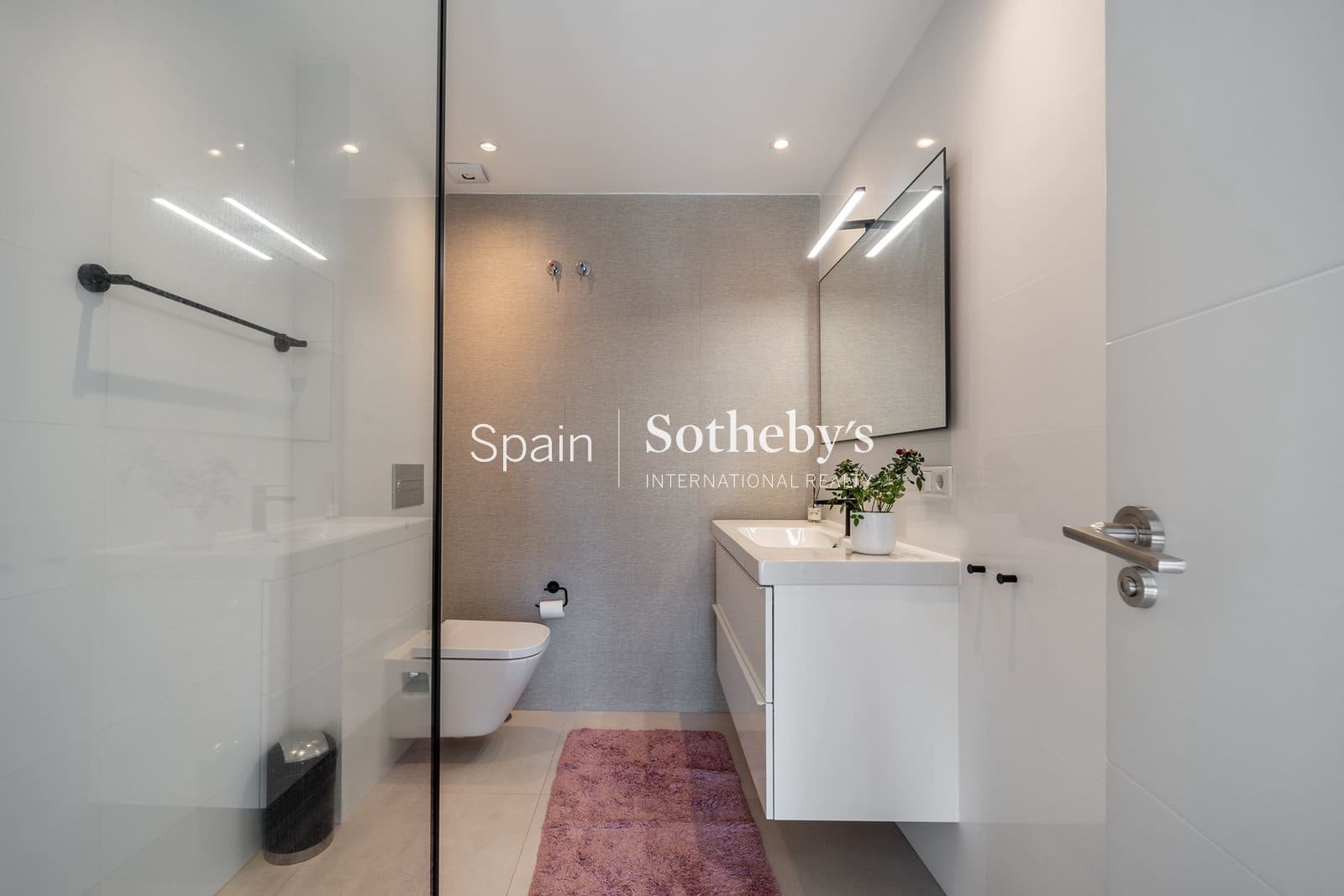 4 camera da letto Villetta Bifamiliare in vendita in Nueva Andalucia con piscina garage - 1.495.000 € (Rif: 9578212)