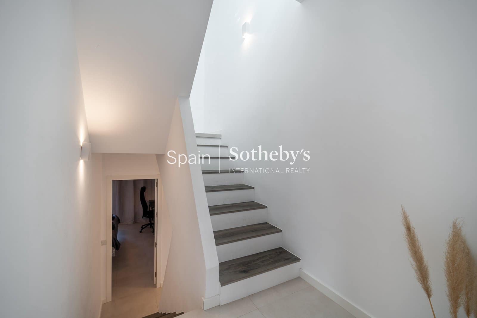 4 camera da letto Villetta Bifamiliare in vendita in Nueva Andalucia con piscina garage - 1.495.000 € (Rif: 9578212)