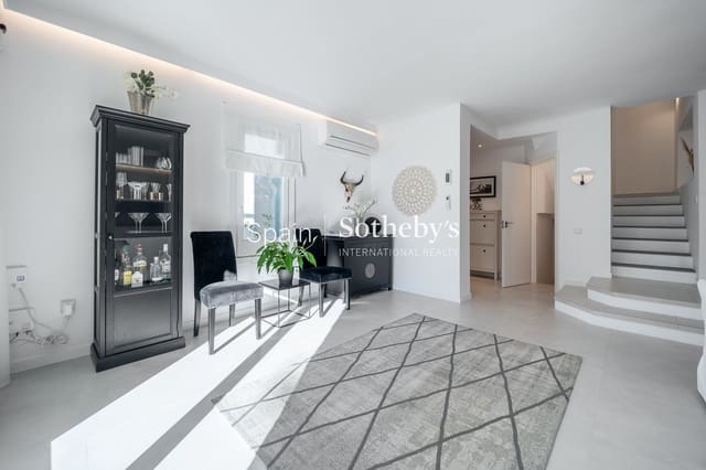 4 camera da letto Villetta Bifamiliare in vendita in Puerto Banus, Marbella con piscina garage - 1.495.000 € (Rif: 9578212)