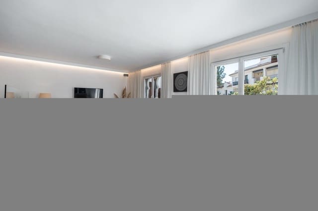 4 camera da letto Villetta Bifamiliare in vendita in Puerto Banus, Marbella con piscina garage - 1.495.000 € (Rif: 9578212)