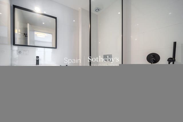 4 camera da letto Villetta Bifamiliare in vendita in Puerto Banus, Marbella con piscina garage - 1.495.000 € (Rif: 9578212)