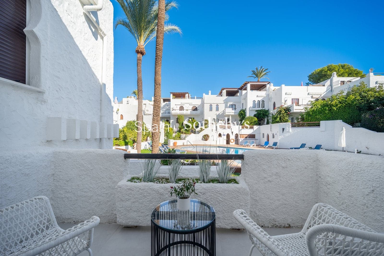 4 quarto Moradia Geminada para venda em Nueva Andalucia com piscina garagem - 1 495 000 € (Ref: 9578212)