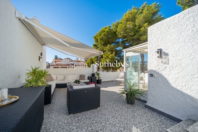 4 camera da letto Villetta Bifamiliare in vendita in Puerto Banus, Marbella con piscina garage - 1.495.000 € (Rif: 9578212)