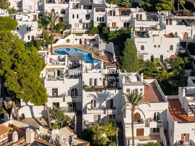 4 camera da letto Villetta Bifamiliare in vendita in Puerto Banus, Marbella con piscina garage - 1.495.000 € (Rif: 9578212)