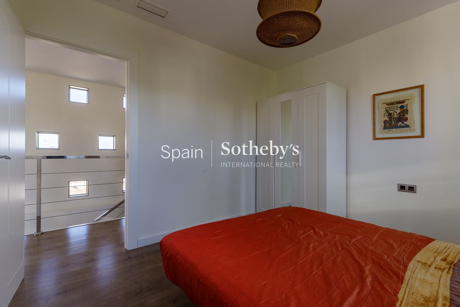 4 Zimmer Villa zu verkaufen in Anoreta mit Pool Garage - 1.200.000 € (Ref: 9578214)