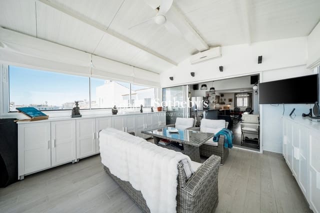 3 quarto Penthouse para venda em Puerto Banus, Marbella com piscina garagem - 1 195 000 € (Ref: 9578215)