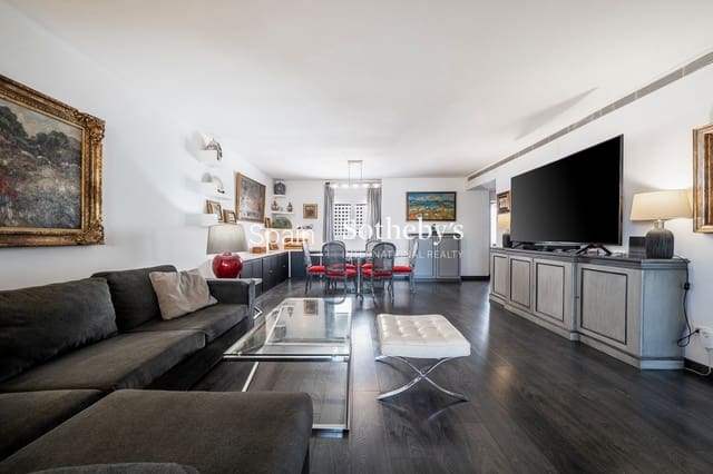 3 quarto Penthouse para venda em Puerto Banus, Marbella com piscina garagem - 1 195 000 € (Ref: 9578215)