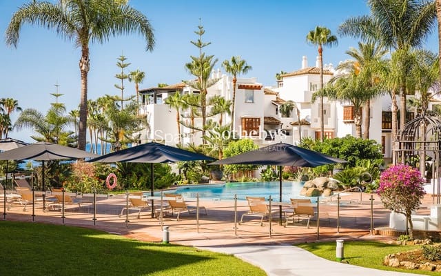 3 quarto Apartamento para venda em Lomas De Marbella, Marbella com piscina garagem - 3 850 000 € (Ref: 9580073)