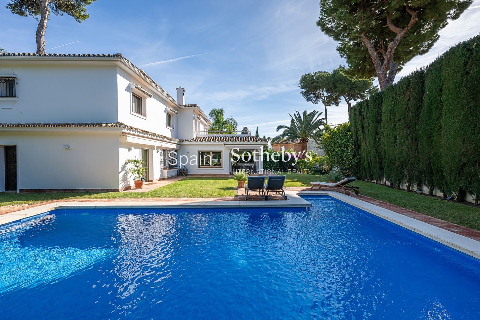 Chalet de 5 habitaciones en Los Monteros en venta con piscina garaje - 5.500.000 € (Ref: 9588147)