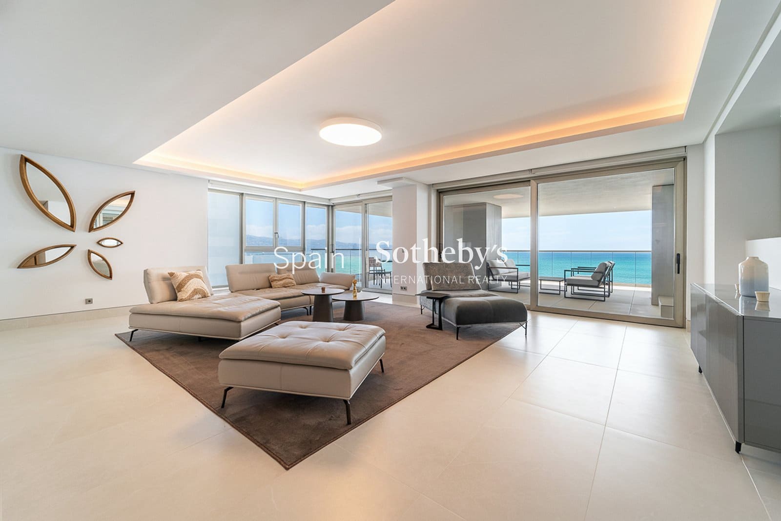 4 soverom Leilighet til salgs i Malaga by med svømmebasseng garasje - € 5 600 000 (Ref: 9596534)