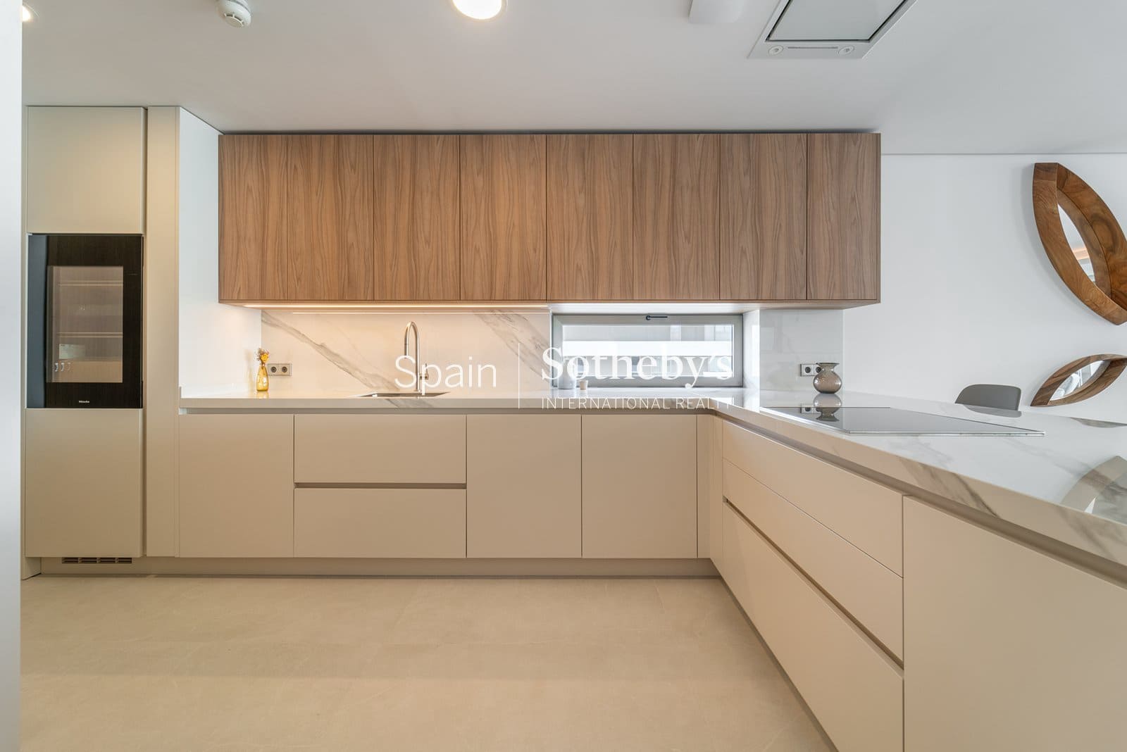 4 soverom Leilighet til salgs i Malaga by med svømmebasseng garasje - € 5 600 000 (Ref: 9596534)