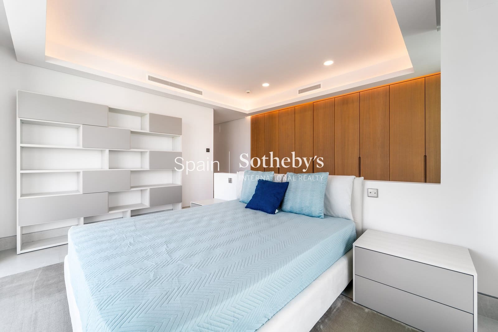 4 soverom Leilighet til salgs i Malaga by med svømmebasseng garasje - € 5 600 000 (Ref: 9596534)