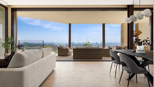4 bedroom Villa for sale in Benahavís pueblo, Benahavís with pool garage - € 1,850,000 (Ref: 9606353)