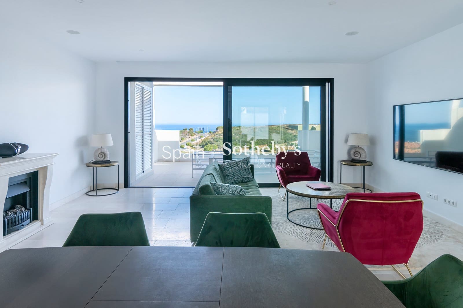 3 quarto Penthouse para venda em Casares com piscina garagem - 1 150 000 € (Ref: 9606841)