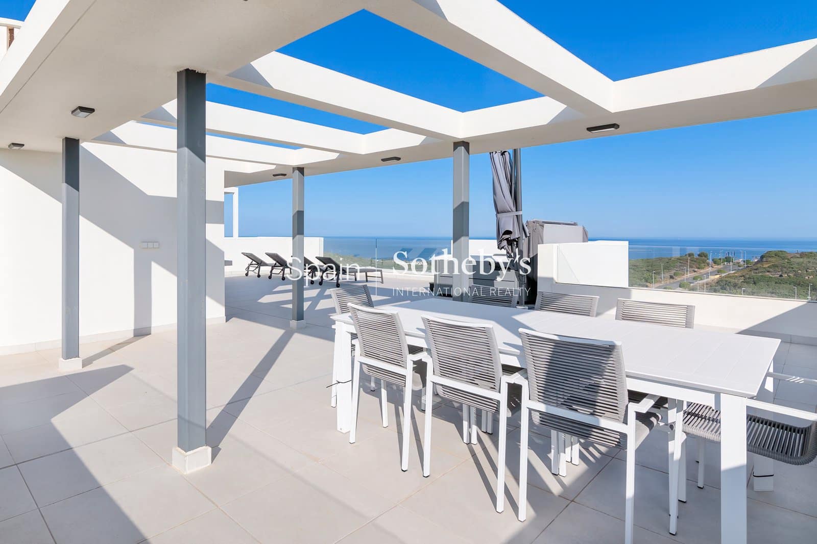 3 quarto Penthouse para venda em Casares com piscina garagem - 1 150 000 € (Ref: 9606841)