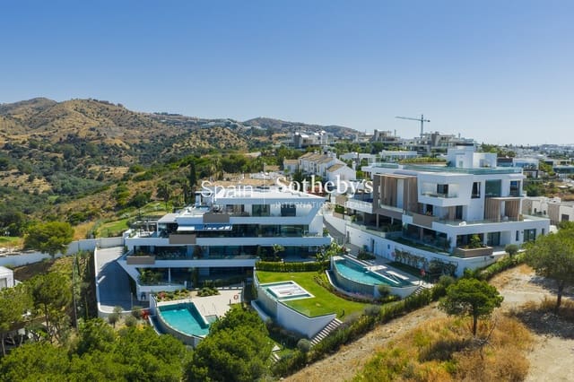 4 soveværelse Lejlighed til salg i Cabopino - Artola, Marbella med swimmingpool garage - € 1.950.000 (Ref: 9606842)