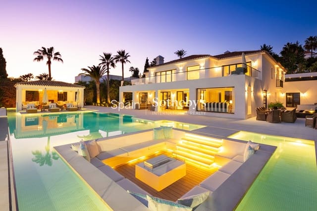 5 quarto Moradia para venda em Puerto Banus, Marbella com piscina garagem - 10 950 000 € (Ref: 9611993)