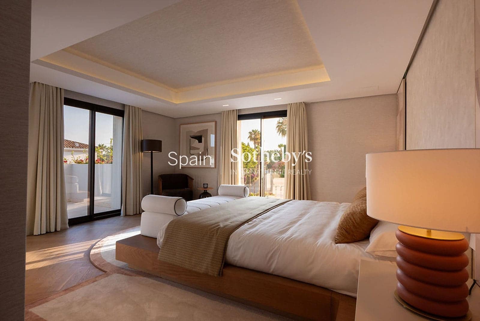 6 makuuhuone Huvila myytävänä paikassa Marbella mukana uima-altaan 
autotalli - 4 199 000 € (Ref: 9611995)