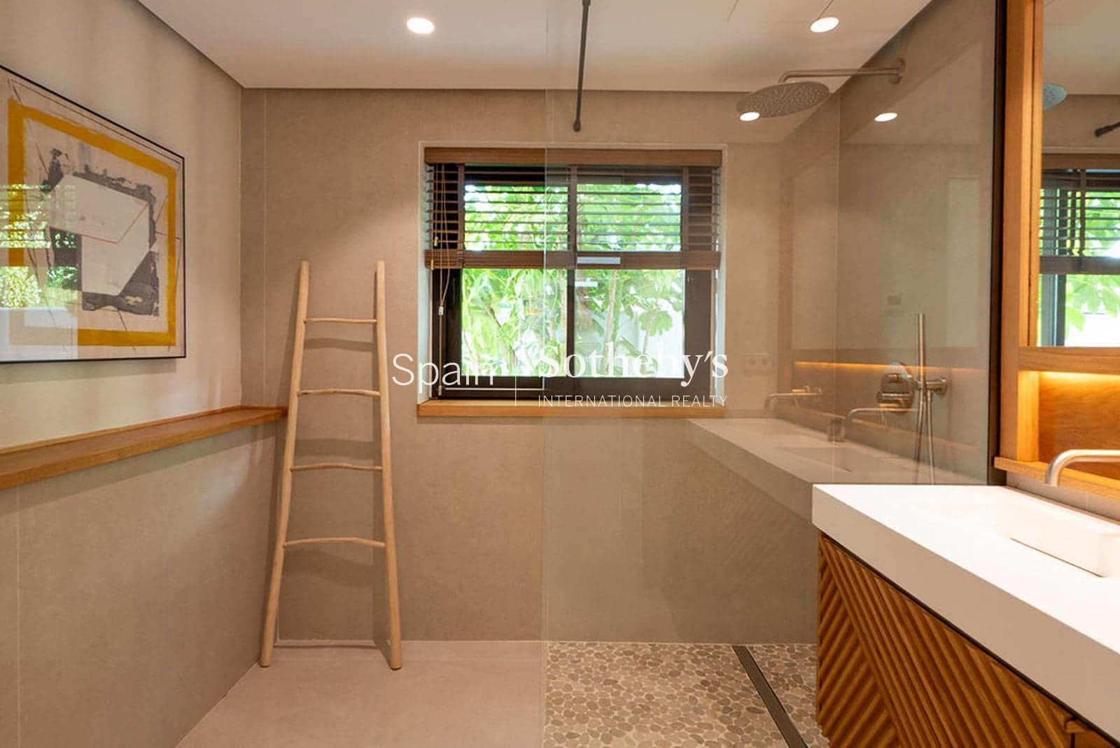 6 makuuhuone Huvila myytävänä paikassa Marbella mukana uima-altaan 
autotalli - 4 199 000 € (Ref: 9611995)