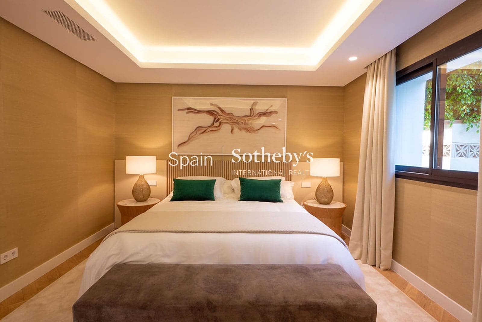 6 makuuhuone Huvila myytävänä paikassa Marbella mukana uima-altaan 
autotalli - 4 199 000 € (Ref: 9611995)