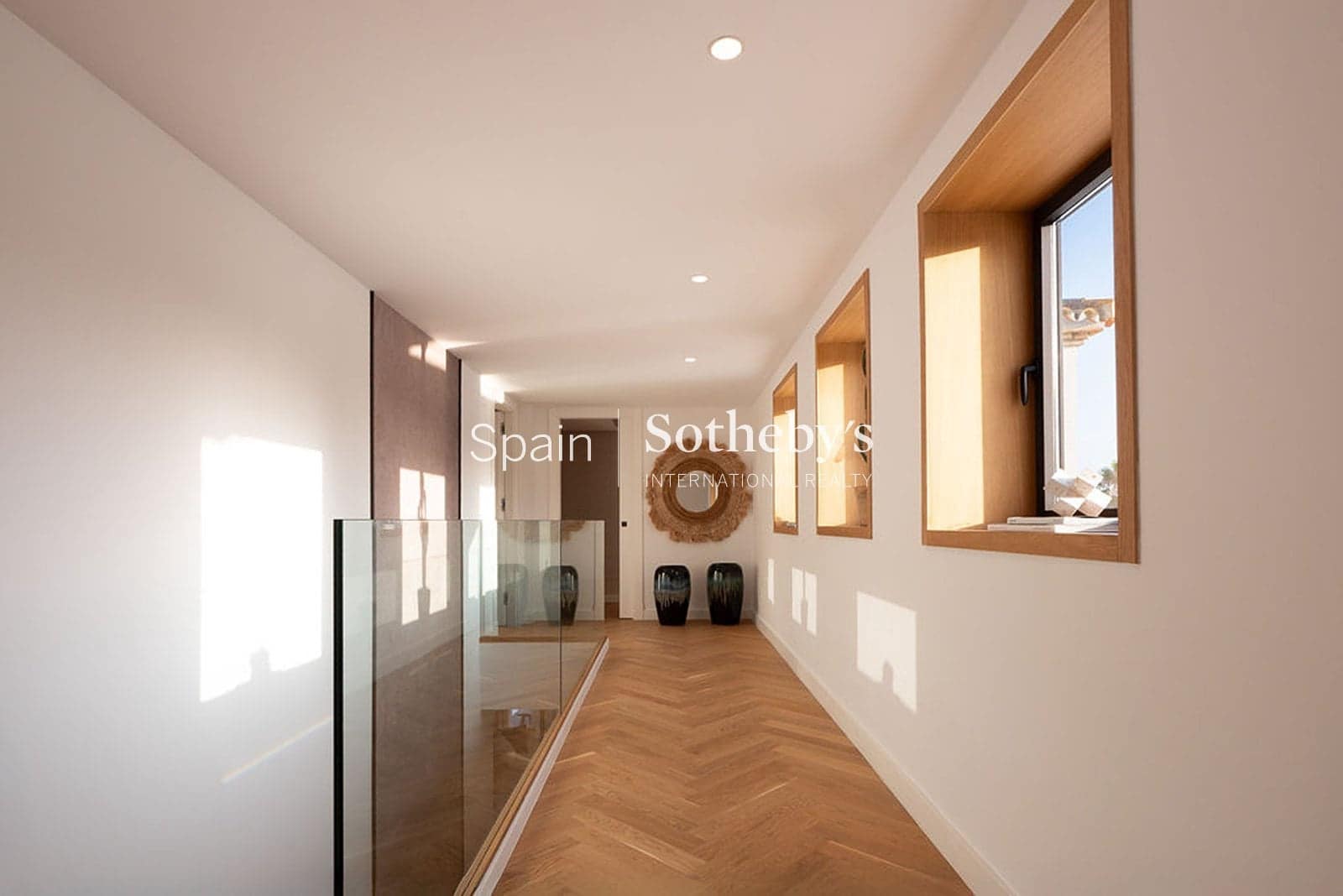 6 makuuhuone Huvila myytävänä paikassa Marbella mukana uima-altaan 
autotalli - 4 199 000 € (Ref: 9611995)