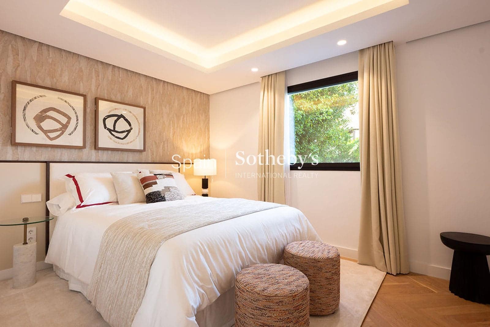 6 makuuhuone Huvila myytävänä paikassa Marbella mukana uima-altaan 
autotalli - 4 199 000 € (Ref: 9611995)