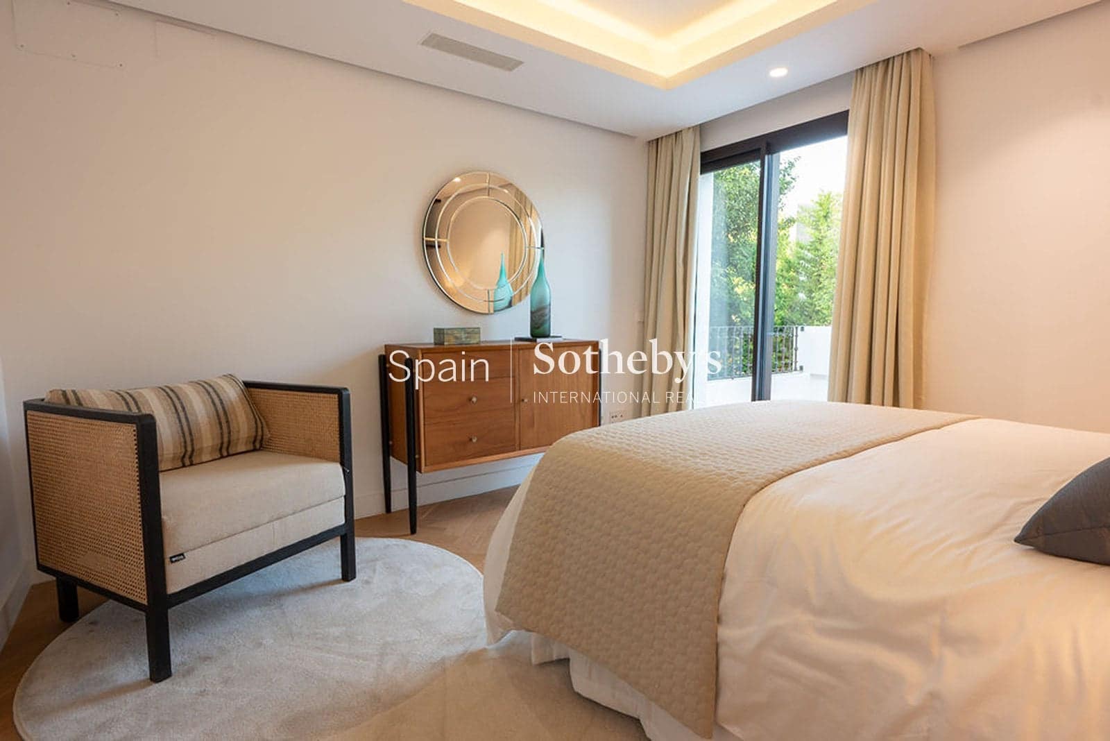 6 makuuhuone Huvila myytävänä paikassa Marbella mukana uima-altaan 
autotalli - 4 199 000 € (Ref: 9611995)