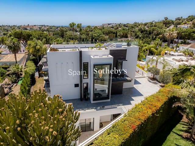 4 sovrum Villa till salu i Las Brisas, Marbella med pool garage - 3 900 000 € (Ref: 9611996)
